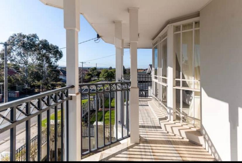 Cosy Private Room Easy Access To City & Airport Melbourne Exterior foto